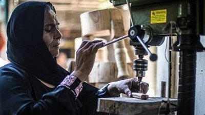 قانون العمل يحظر فصل المرأة في هذه الحالة.. تعرف عليها