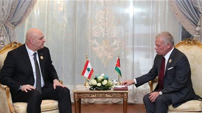 الرئيس اللبناني يتواصل مع ملك الأردن بشأن خلية تصنيع الصواريخ
