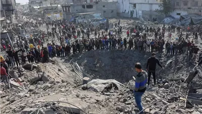 استشهاد 3 فلسطينيين وإصابة آخرين في قصف على مخيم النصيرات وخان يونس