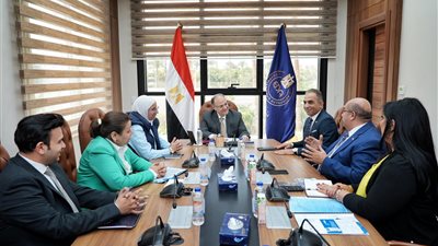 رئيس هيئة الدواء يستقبل رئيس 