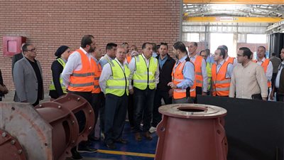 برلماني عن جولة رئيس الوزراء بالعاشر: مصر تمضي بثبات نحو توطين الصناعة