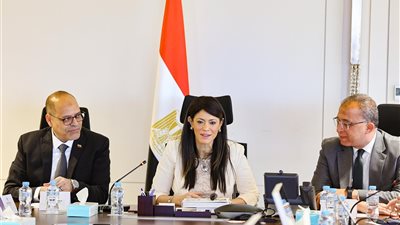 التخطيط تكشف عن تمويلات تنموية للقطاع الحكومي بقيمة 3.2 مليار دولار