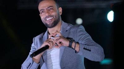 الفئة الأولى بـ 5500 جنيه.. تعرف على أسعار تذاكر حفل تامر عاشور