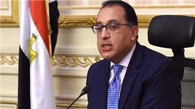 رئيس الوزراء يهنئ وزير الدفاع والقوات المسلحة بذكرى تحرير سيناء