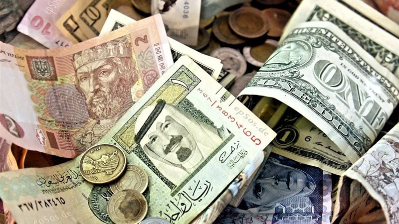 أسعار العملات أمام الجنيه اليوم 