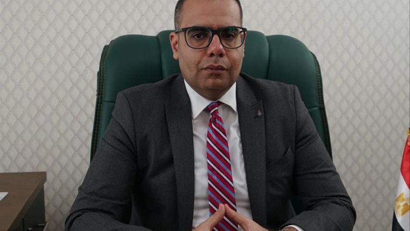  الدكتور أحمد سمير