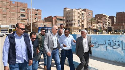 في زيارة مفاجئة.. وزير الري يتفقد محطات مياه السويس ويؤكد على الجاهزية