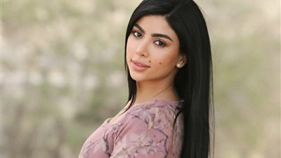 كارولين عزمي ليست الفنانة الأولى .. 5 فنانات تعرضن للتحرش 