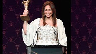 هند صبري: السينما هي المركب التي نعبر بها من الألم إلى الحلم