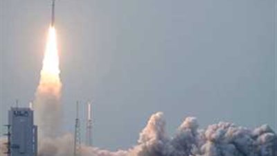 أمازون تطلق أول دفعة من أقمار 