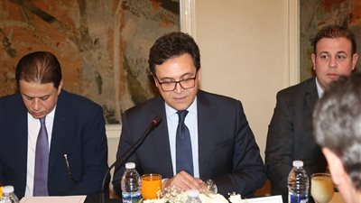 وزير الثقافة يترأس أول اجتماع للجنة دراسة التأثيرات الاجتماعية للدراما والإعلام