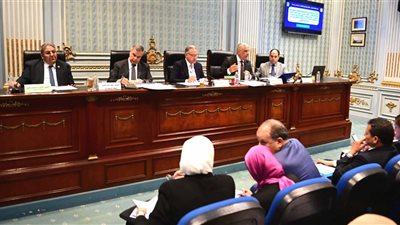 تحرك برلماني عاجل لإنقاذ سكان العقارات الآيلة للسقوط بالإسكندرية