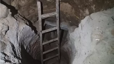 التنقيب عن الآثار السبب.. ملف انهيار العقارات في طلب إحاطة بالبرلمان