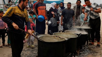 الوضع كارثي.. غزة نحو أزمة جوع غير مسبوقة وسط حصار إسرائيلي 