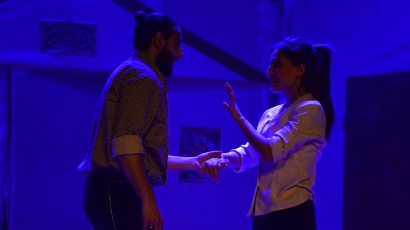 عرض الدخاخنجي بمهرجان