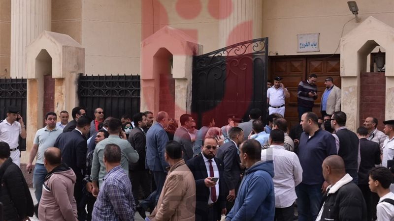 محاكمة مرتكب جريمة