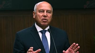 تكليف جديد من الرئيس السيسي.. كامل الوزير يكشف تفاصيل مشروع بحري عملاق