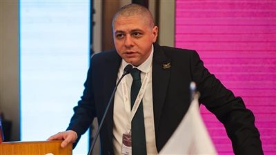 خبير عقاري: قانون العمل يعزز الحماية الاجتماعية في مصر