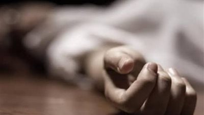 فتاة تنهى حياة شقيقتها أثناء نومها بسبب ريموت التلفزيون