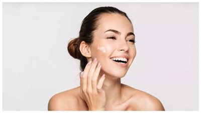 أفضل 3 مكملات غذائية مضادة للشيخوخة.. أبرزها الترطيب الجيد