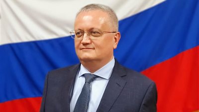 السفير الروسي بالقاهرة: مصر دولة محورية في العالم العربي وتمتلك إمكانات اقتصادية 