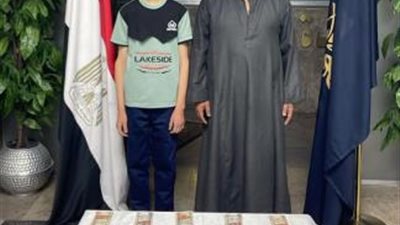 سقوط محتالين انتحلا صفة موظفي بنك للنصب على المواطنين