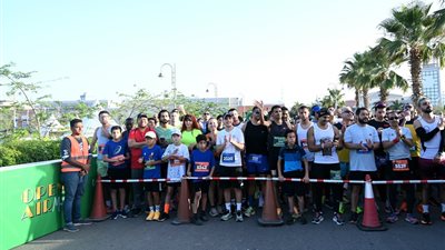 وزير الرياضة يشارك في النسخة الخامسة من نصف ماراثون مدينتي