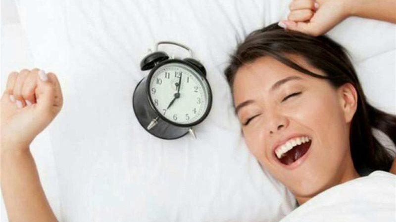 الاستيقاظ من النوم