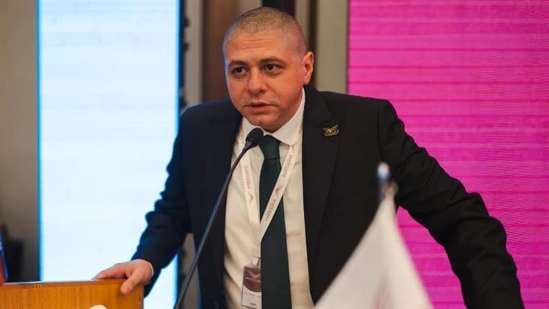 الدكتور أحمد جبيلى