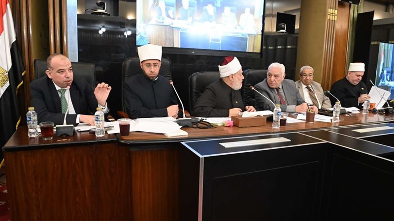 اجتماع اللجنة الدينية