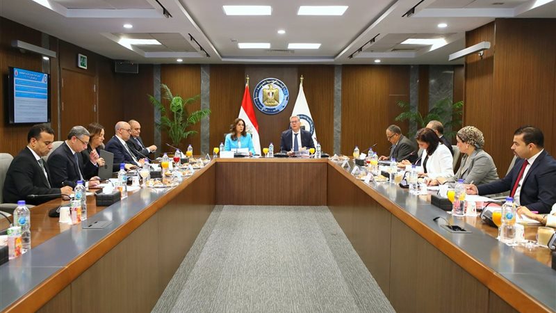 وزير البترول