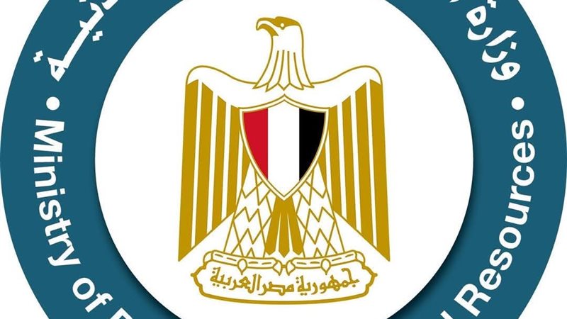 شعار وزارة البترول