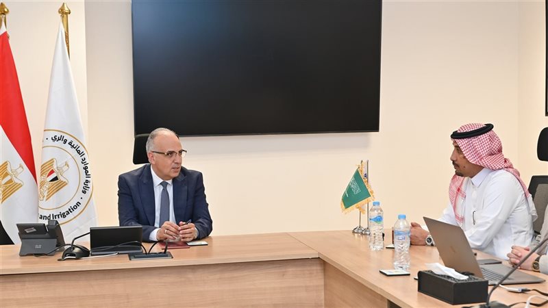 وزير الري