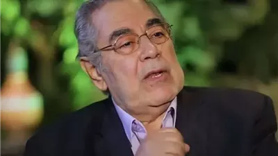 الفنان صبري عبد المنعم يشيد بتألق عصام عمر في أحدث أعماله