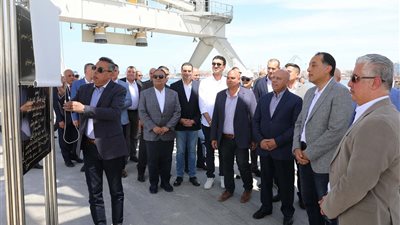 مدبولى: الإنجازات في منطقة قناة السويس هي نتاج إصرار القيادة السياسية