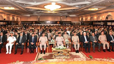 وزير الدفاع يشهد افتتاح المؤتمر الدولي العلمي للكلية الفنية العسكرية لعام 2025