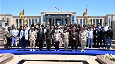 القوات المسلحة تنظم زيارات ميدانية لوفد من القيادات الشبابية لعدد من المنشآت العسكرية