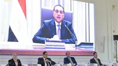 تحديات معقدة.. مدبولي: العالم يدخل حقبة اقتصادية جديدة