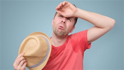 أسباب رائحة الجسم الكريهة في الصيف.. وكيفية التخلص منها بشكل طبيعي؟