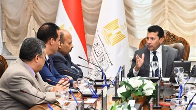 وزير الشباب: مبادرة تعليمية متكاملة لمواجهة الدروس الخصوصية