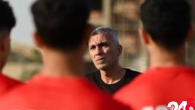 أسامة نبيه يجتمع بلاعبي منتخب الشباب استعدادا لمواجهة المغرب 