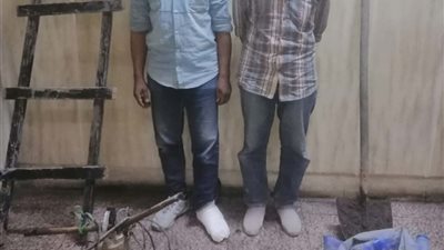 ضبط شخصين أثناء التنقيب عن الآثار داخل عقار سكني في باب الشعرية
