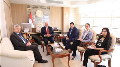 وزير التعليم العالي يبحث مع السفير الألماني بالقاهرة سبل تعزيز التعاون المشترك