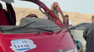 إصابة 10 أشخاص في انقلاب ميكروباص على الطريق الصحراوي الشرقي بالجيزة (صور)