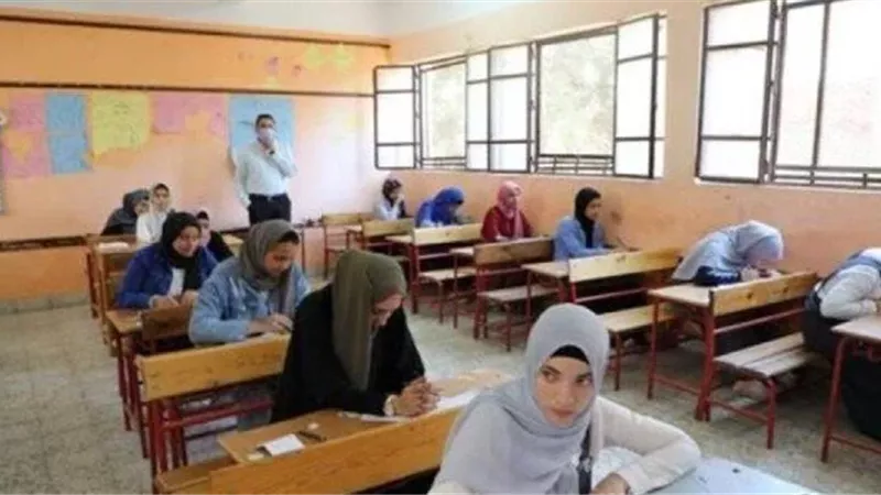الدبلومات الفنية