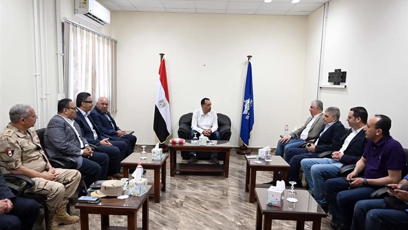 جانب من الزيارة