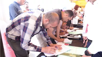 بـ1100 فرصة..  وزير العمل ومحافظ دمياط يفتتحان ملتقى توظيف