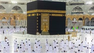 لنقل الحجاج إلى الأراضي المقدسة.. مصر للطيران تسير غدًا 14 رحلة جوية  