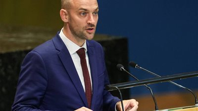 وزير خارجية فرنسا يعتزم استدعاء سفير إسرائيل بباريس