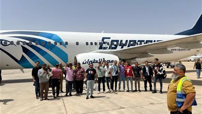  تنفيذا لتوجيهات الرئيس السيسي.. إعادة  71 مواطن مصري من ليبيا 